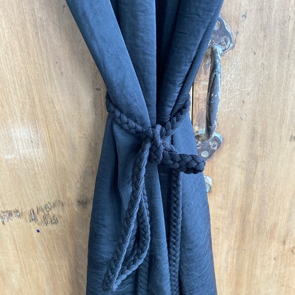 Eve Gravel sleeveless black satin dress with lace see trough yoke, size small - Picture 12 of 13